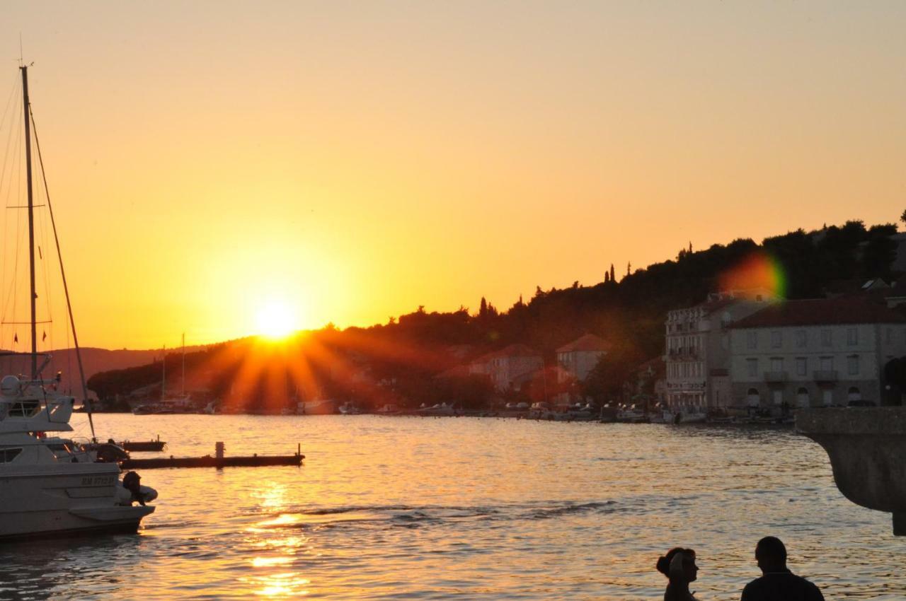 Villa Anna Milna  Dış mekan fotoğraf